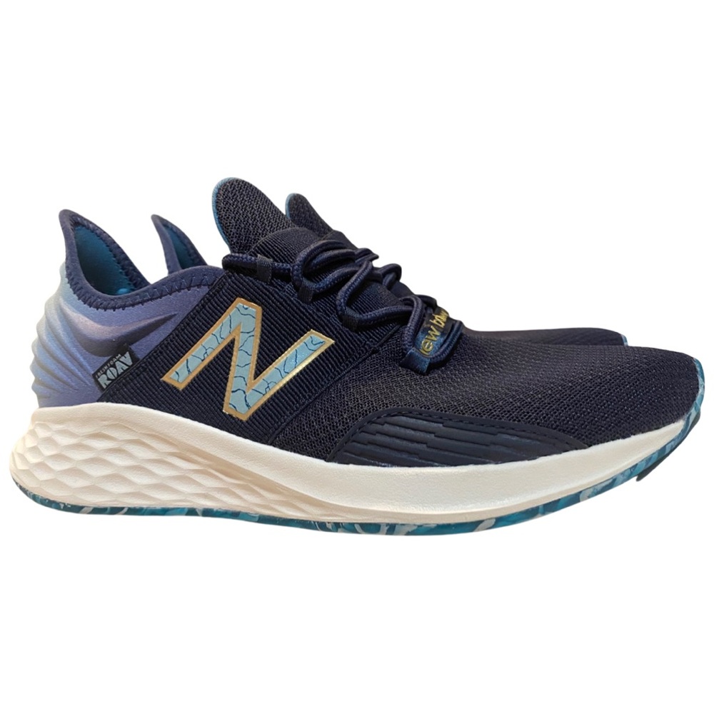 New Balance Women's Athletic Shoes - Navy and Blue - Picture 4 of 11